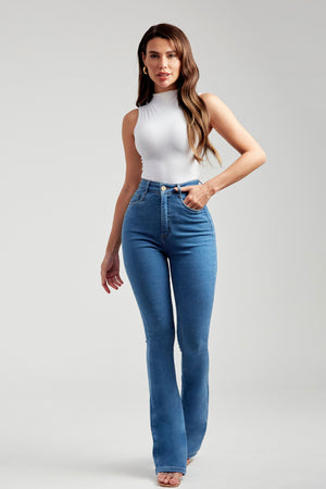 Calça Jeans Modeladora Clássica Flare Cós Super Alto