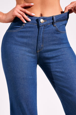Calça Jeans Modeladora Wide Leg Jeans Médio Cós Médio