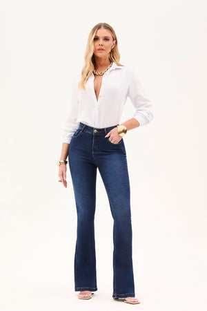 Calça Jeans Modeladora Curva dos Sonhos Flare Cós Médio