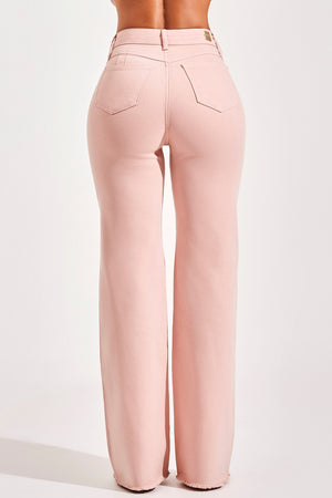 Calça Jeans Modeladora Wide Leg Cós Super Alto Barra Desfiada Rosa
