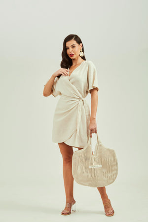 Vestido Envelope de Linho Térmico Acima do Joelho Dunas Areia