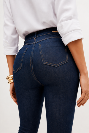 Calça Jeans Skinny Ultra Modeladora Cós Alto Barra Corte a Laser