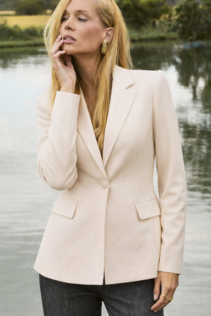 Blazer Feminino de Alfaiataria Estruturado Essence Off White