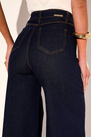 Calça Jeans Pantalona Ultra Modeladora Cintura Alta Barra Tradicional