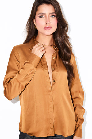 Camisa Feminina de Viscose Acetinada Essence Âmbar