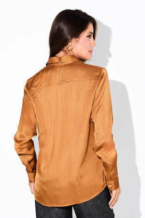 Camisa Feminina de Viscose Acetinada Essence Âmbar