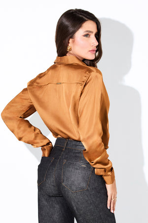 Camisa Feminina de Viscose Acetinada Essence Âmbar