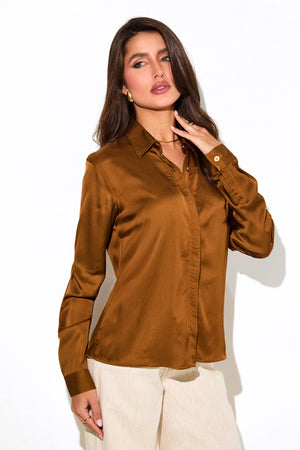 Camisa Feminina de Viscose Acetinada Essence Amêndoa