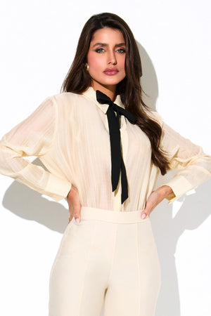 Camisa Feminina com Viscose Essence com Laço Off White