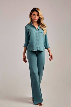 Calça Jeans Modeladora Wide Leg Com Fenda Verde Malva Cós Super Alto