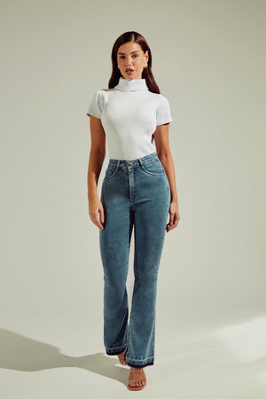 Calça Jeans Flare