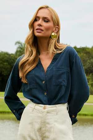 Camisa Feminina de Linho Dunas Azul Marinho