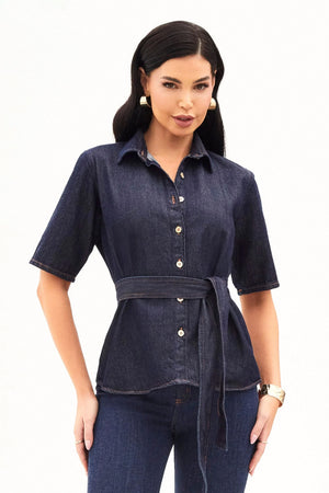 Camisa Jeans Manga Curta com Cinto Faixa Removível Jeans Escuro