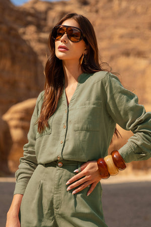 Camisa Feminina de Linho Dunas Verde Militar