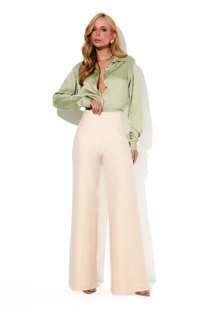 Calça Pantalona Modeladora Glam Cós Alto Off White QUE NÃO AMASSA