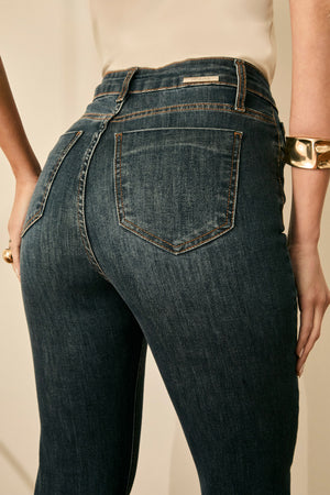 Calça Jeans Reta Dry Comfort Cintura Alta