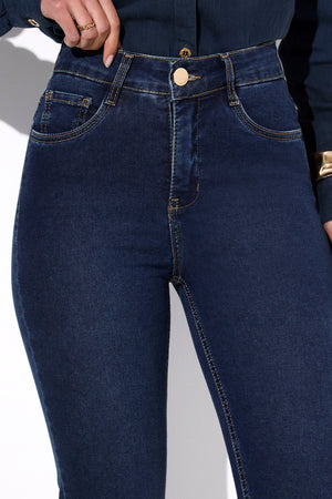 Calça Jeans Reta Modeladora Curva dos Sonhos Cintura Média Escura