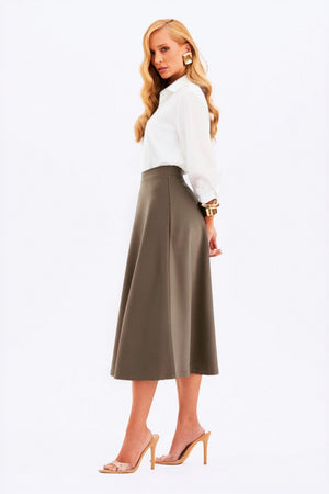 Saia Midi Evasê Glam Fendi QUE NÃO AMASSA