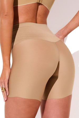 Short Modelador Que Afina Cintura Bege