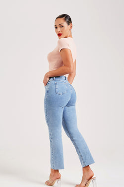 Calça Jeans Modeladora Revolucionária Reta