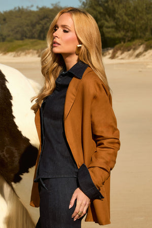 Blazer Feminino com Viscose e Linho Essence Ocre