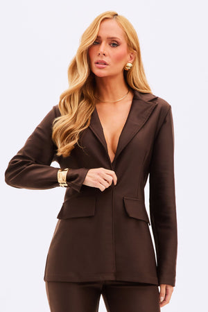 Blazer Feminino Glam Estruturado Coffee QUE NÃO AMASSA