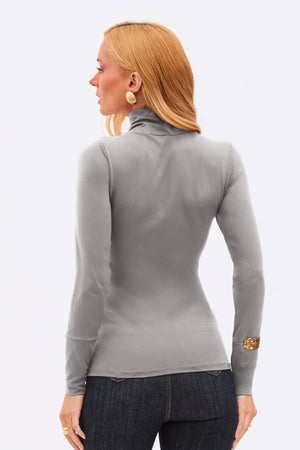 Blusa Gola Alta Manga Longa Curve Cinza