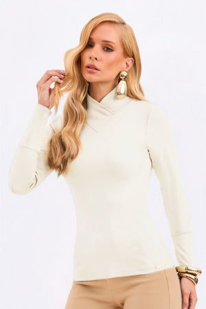 Blusa Gola Alta Manga Longa Curve Off White