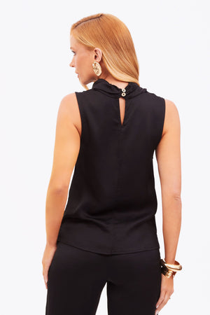 Blusa em Viscose Acetinada com Gola Drapeada Essence Preta