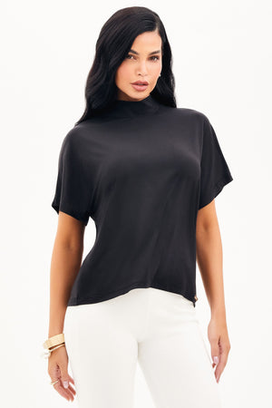 Camiseta Premium Basic Manga Morcego Preta