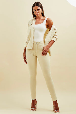 Calça Jeans Modeladora Skinny Areia Cós Médio