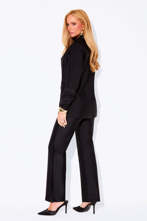 Calça Reta Modeladora Glam Cós Alto Preta QUE NÃO AMASSA