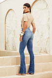 Calça Jeans Boot Cut Modeladora Inesquecível Cós Médio