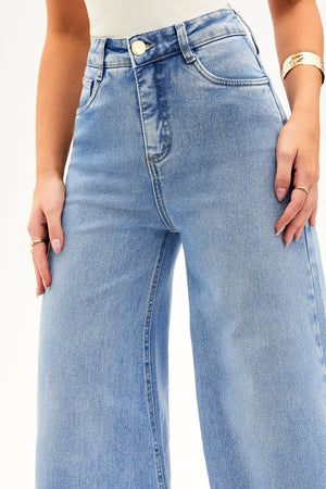 Calça Jeans Basic Pantalona Jeans Claro Cós Super Alto