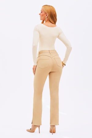 Calça Jeans Reta Modeladora Cintura Alta Barra Corte a Laser Nude