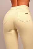 Calça Jeans Modeladora Skinny Areia Cós Médio