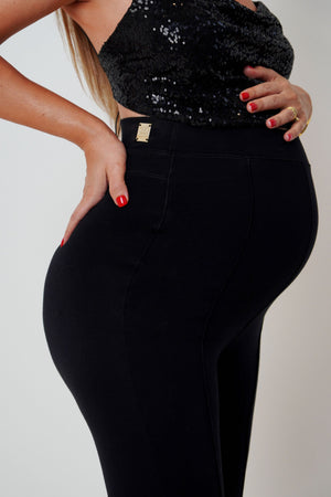Calça Comfort Office Maternity Flare Preta