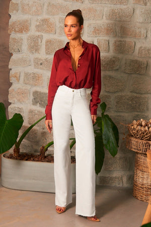 Calça Jeans Wide Leg Modeladora Milagrosa Cós Super Alto Barra Corte a Laser Branca