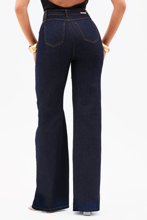 Calça Jeans Wide Leg Ultra Modeladora Cós Alto Barra Tradicional