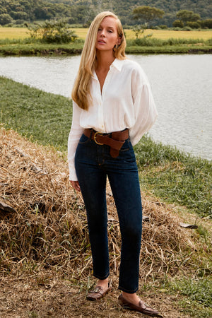 Camisa Feminina 100% Linho Slim Fit Off White
