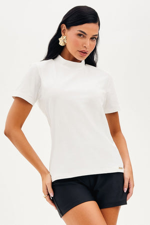 Camiseta Premium Basic Off White