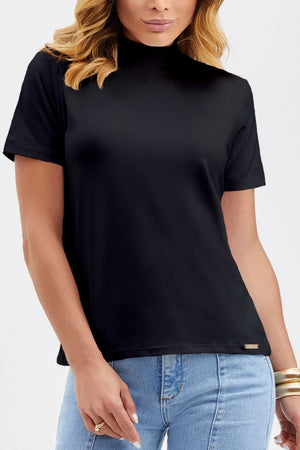Camiseta Curve Gola Alta Preta