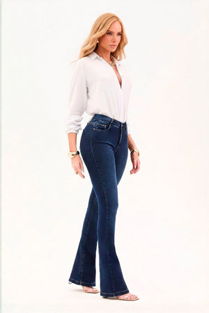 Calça Jeans Flare Modeladora Curva dos Sonhos Cintura Média