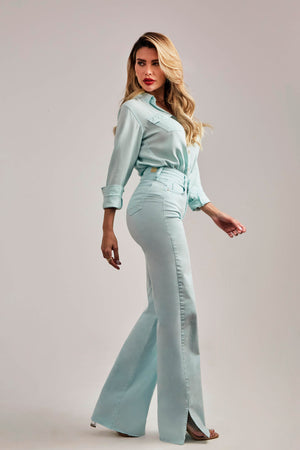 Calça Jeans Modeladora Wide Leg com Fenda Aqua