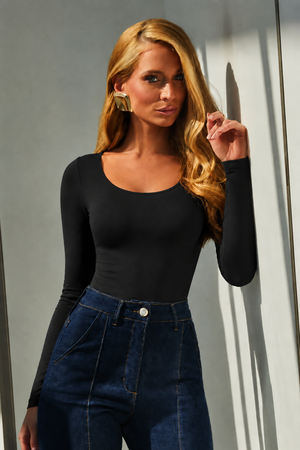 Blusa Manga Longa Curve Preta