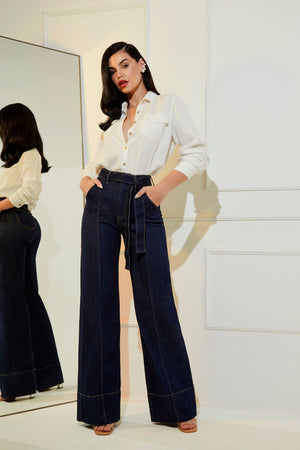 Calça Jeans Modeladora Wide Leg com Cinto