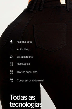Calça Jeans Modeladora Flare Preto Intenso Cós Médio