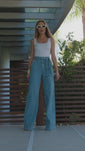Stories de Calça Jeans de Rica Tecnológica Wide Leg Basic Cós Super Alto