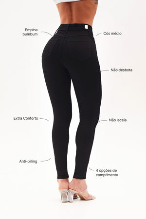 Calça Jeans Modeladora Skinny Preto Intenso Cós Médio