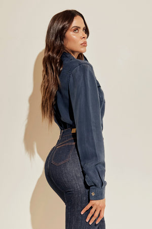 Calça Jeans Modeladora Fantástica Wide Leg Cós Super Alto Barra Corte a Laser